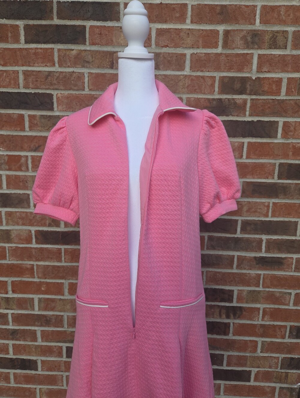 THML Pink Mod Mini Dress - 60s Inspired Zip Front Puff Sleeves - Size Small NWOT - Picture 7 of 16
